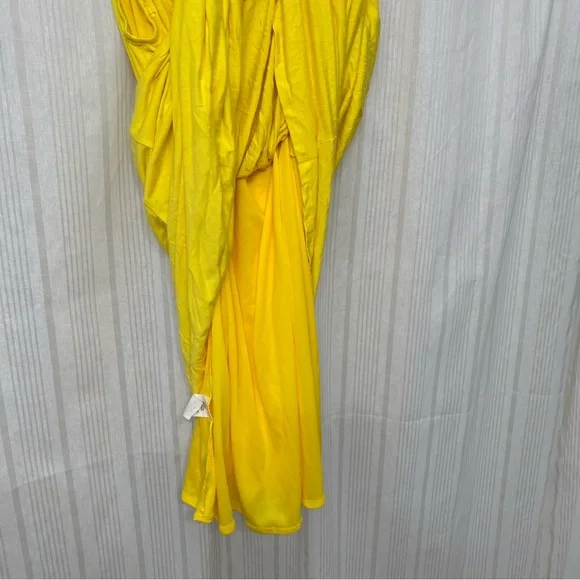 NWOT💥 Paris to Jena bright yellow maxi dress with midriff cutout! - Picture 7 of 8